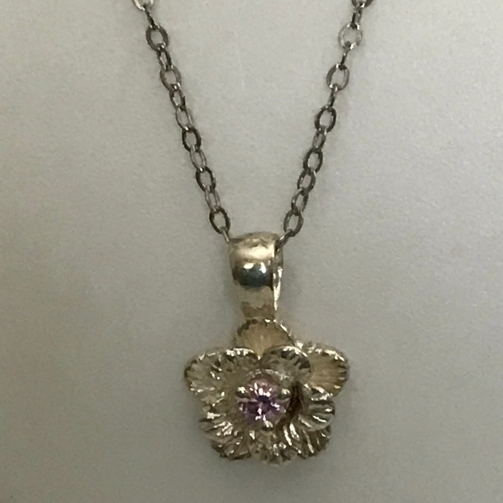 Sophia Fiori Pink Sapphire Kelani Flower Necklace - Picture 3 of 8